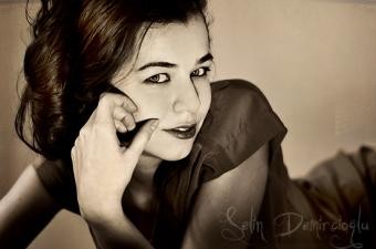 Gözde Duru Fotoğrafı