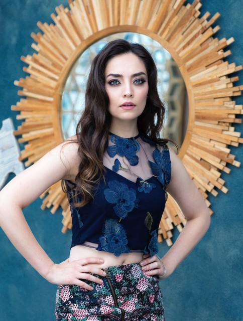 Zeynep Tuğçe Bayat fotoğrafı