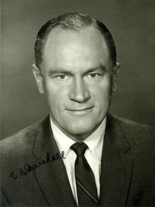 E.G. Marshall fotoğrafı