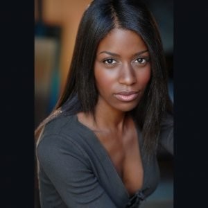 Ladae Bond fotoğrafı