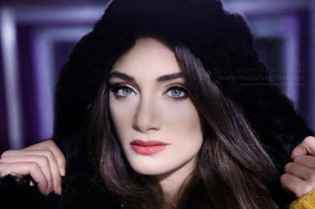 Denise Capezza Fotoğrafı