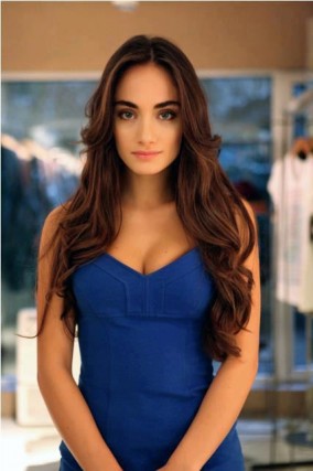 Denise Capezza Fotoğrafı