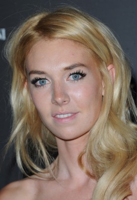 Vanessa Kirby Fotoğrafı