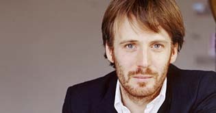 Bastian Trost fotoğrafı