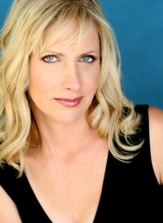 Kim Little fotoğrafı