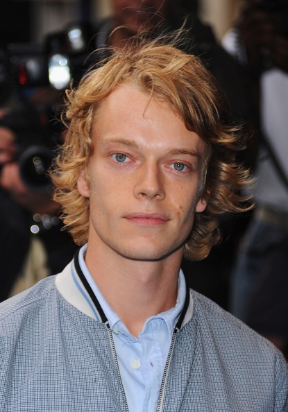 Alfie Allen Fotoğrafı