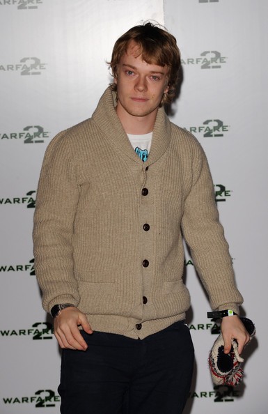 Alfie Allen Fotoğrafı