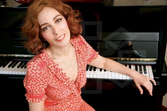 Zerrin Tekindor Fotoğrafı