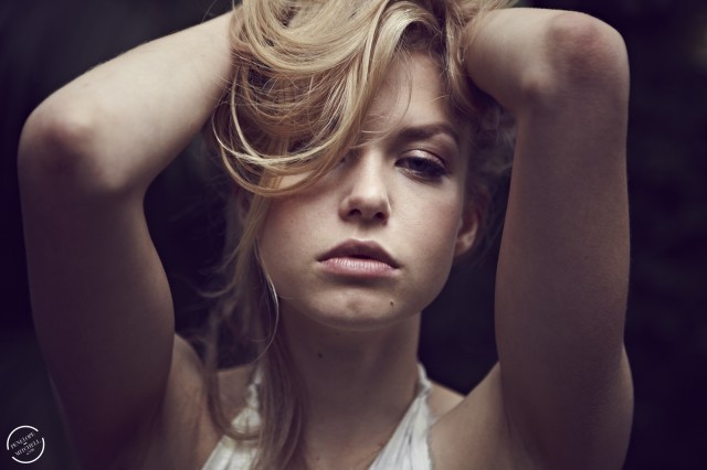 Penelope Mitchell Fotoğrafı