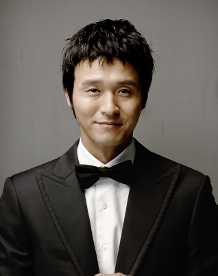 Lee Sung-Jae fotoğrafı