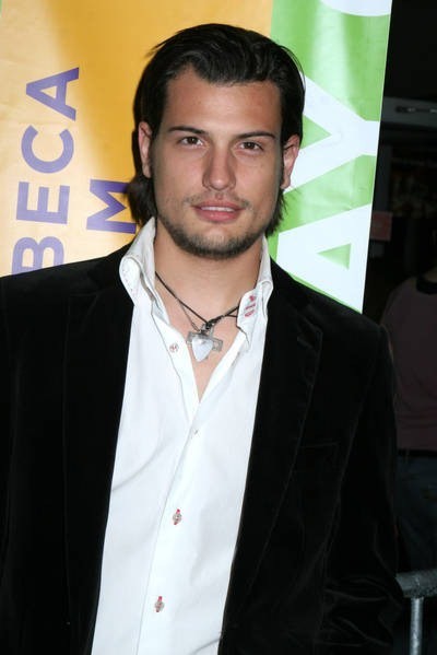 Roberto Urbina fotoğrafı