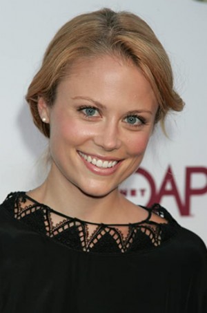 Claire Coffee fotoğrafı