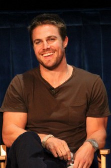 Stephen Amell Fotoğrafı