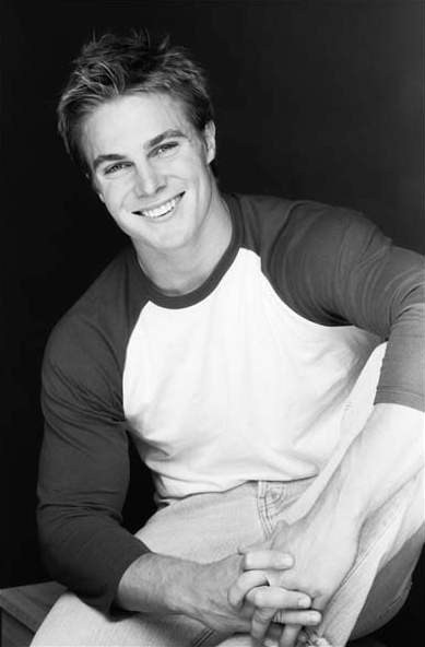 Stephen Amell Fotoğrafı