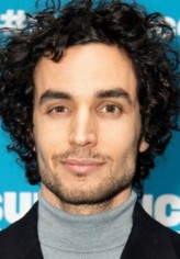 Adam Bakri fotoğrafı