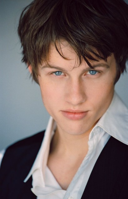 Connor Weil Fotoğrafı