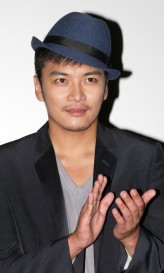 Kim Yoon-sung fotoğrafı