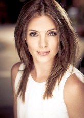 Amy Pemberton fotoğrafı