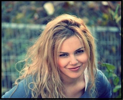 Yağmur Tanrısevsin Fotoğrafı