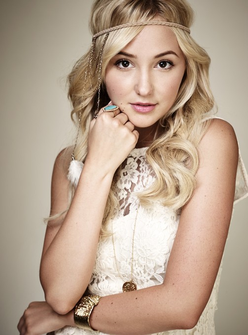 Audrey Whitby Fotoğrafı