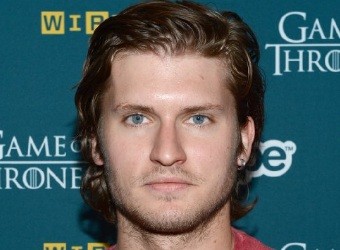 Tom Weston-Jones fotoğrafı