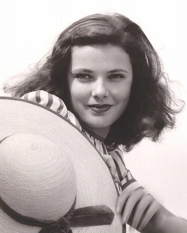 Gene Tierney fotoğrafı