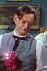 George Taylor (i) fotoğrafı