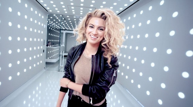 Tori Kelly Fotoğrafı