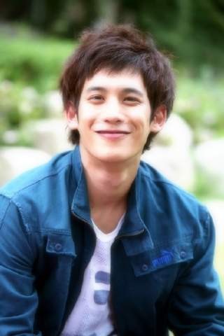 Park Ki-woong Fotoğrafı