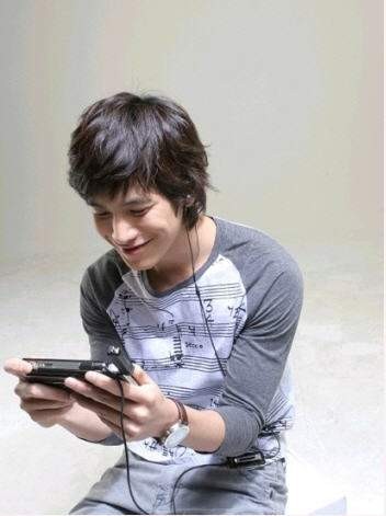 Park Ki-woong Fotoğrafı