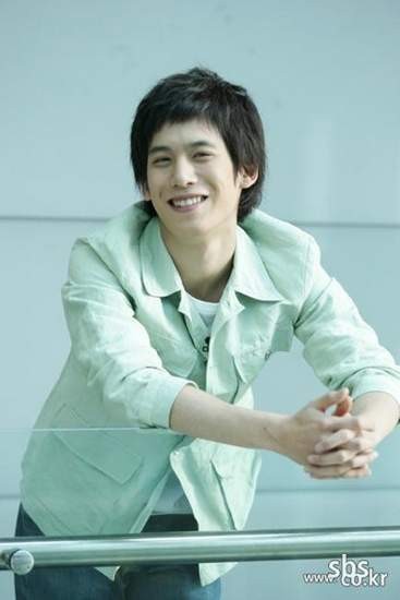 Park Ki-woong Fotoğrafı