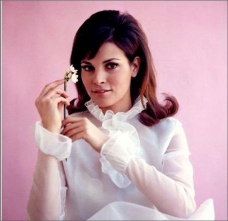 Raquel Welch Fotoğrafı