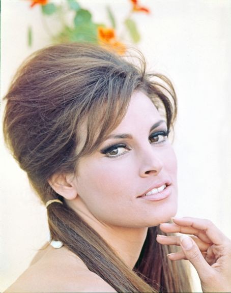 Raquel Welch Fotoğrafı