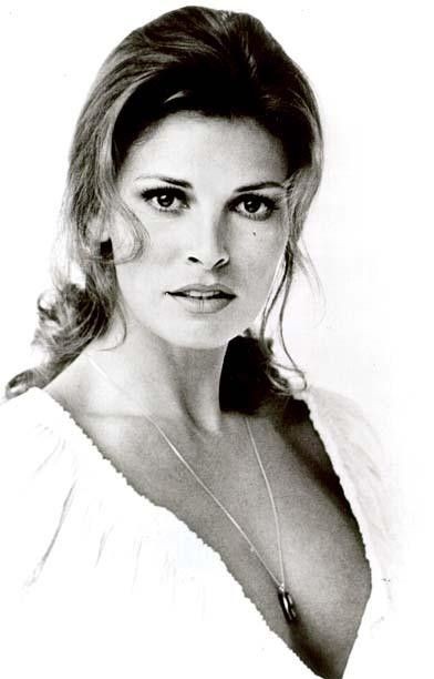 Raquel Welch Fotoğrafı