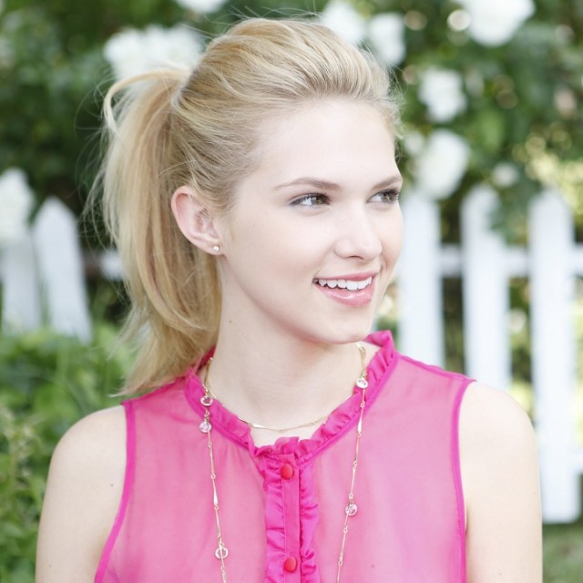 Claudia Lee Fotoğrafı