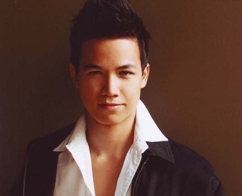 Shannon Kook Fotoğrafı