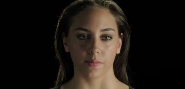 Öykü Karayel Fotoğrafı