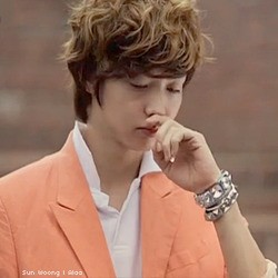 Sun Woong Fotoğrafı