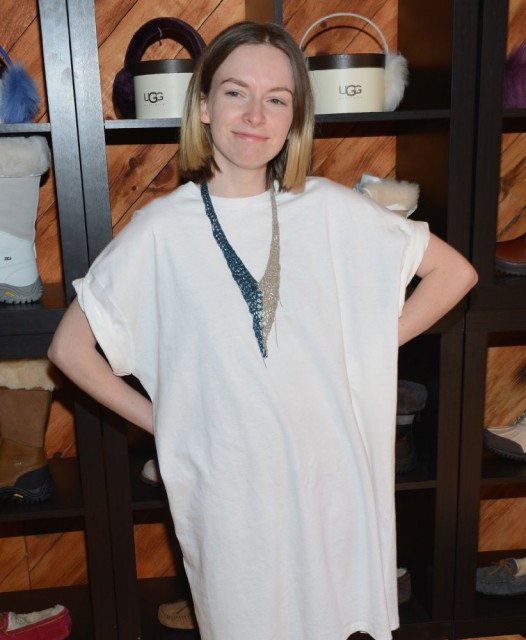 Deragh Campbell fotoğrafı