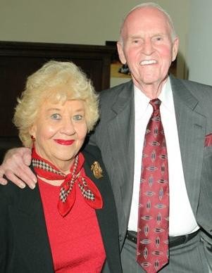 George Furth fotoğrafı