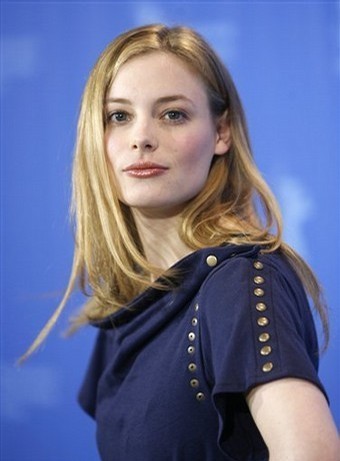 Gillian Jacobs Fotoğrafı