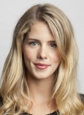 Emily Bett Rickards fotoğrafı