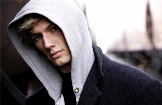 Alex Pettyfer Fotoğrafı