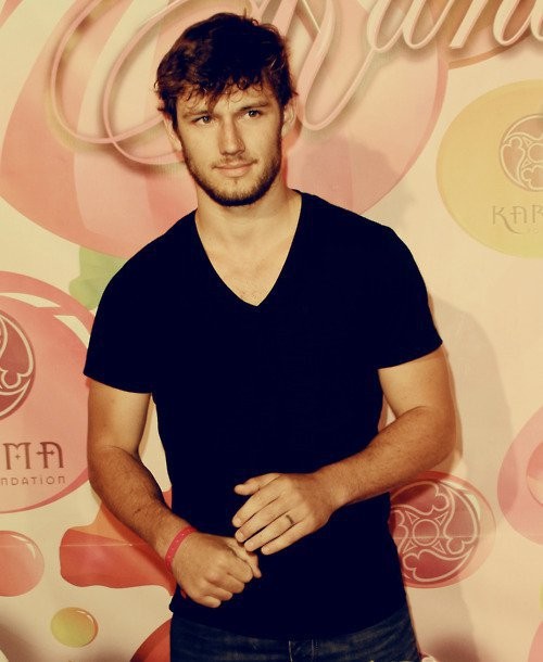 Alex Pettyfer Fotoğrafı