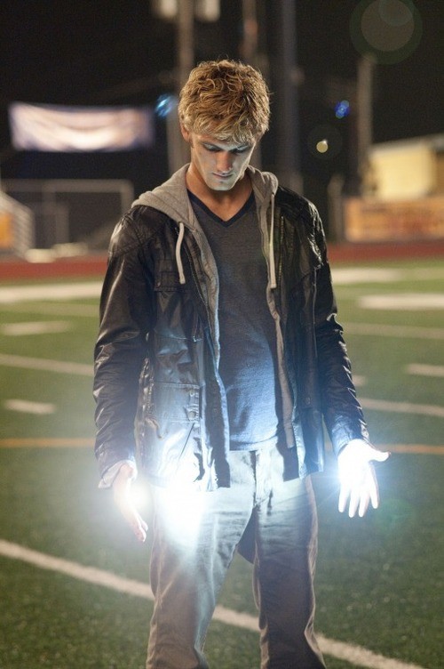 Alex Pettyfer Fotoğrafı