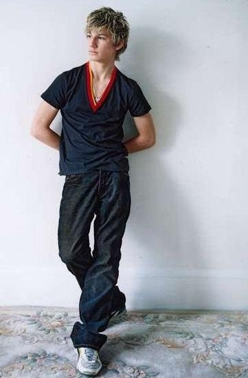 Alex Pettyfer Fotoğrafı