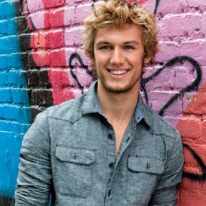 Alex Pettyfer Fotoğrafı