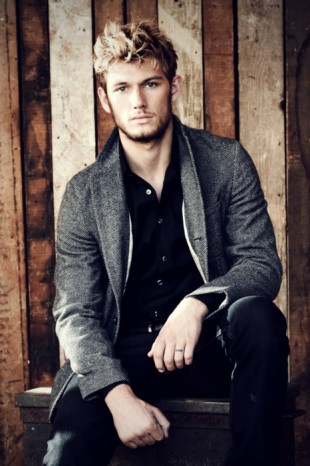 Alex Pettyfer fotoğrafı