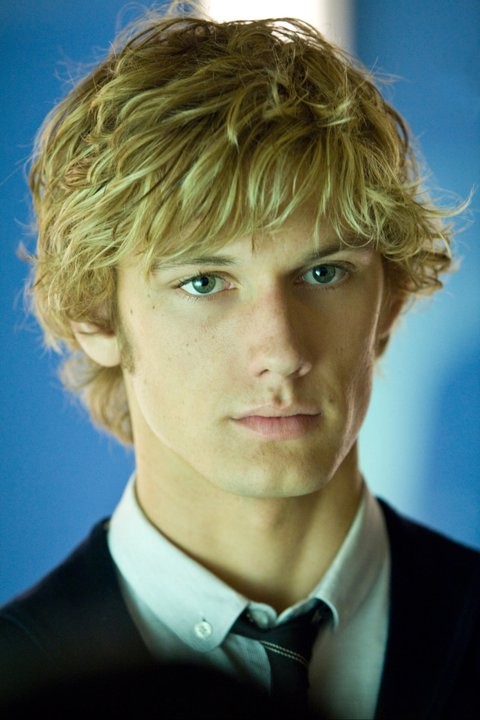 Alex Pettyfer Fotoğrafı