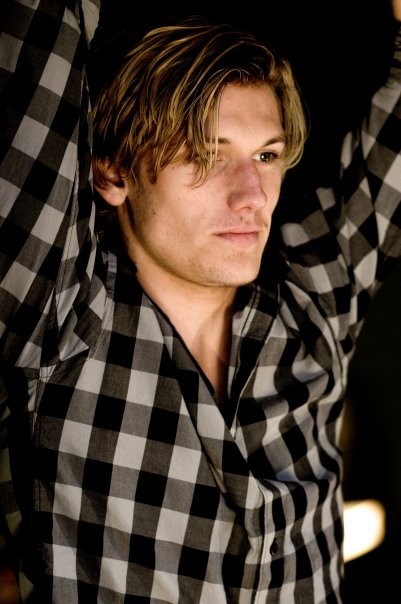 Alex Pettyfer Fotoğrafı